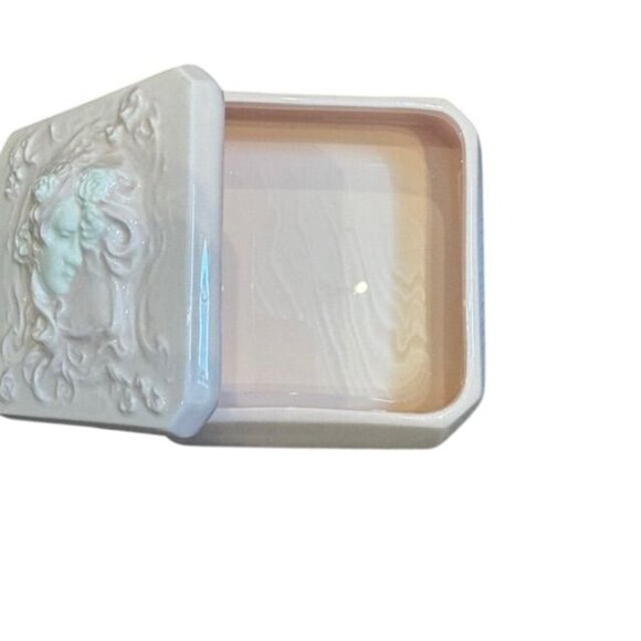 Art Nouveau Style Ceramic Vanity Bath Set - Picture 5 of 14